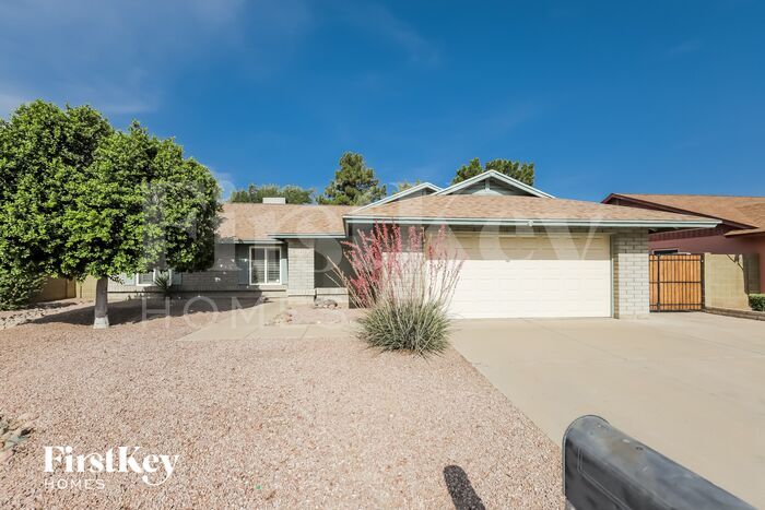 Foto principal - 10402 N 64th Ave