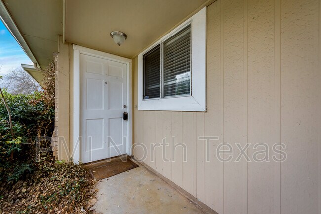 Foto del edificio - 2925 Post Oak Dr