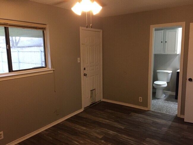 Foto del edificio - 104 Trey Ct