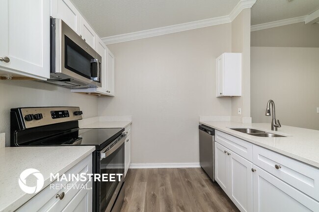 Foto del edificio - 130 Diamond Ridge Blvd