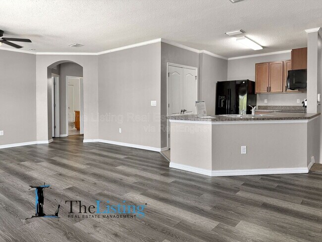 Foto del edificio - 803 Ashentree Dr