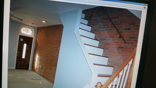 Photo - 233 S Chester St Townhome