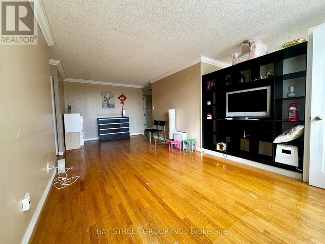 Photo du bâtiment - 1883 McNicoll Ave