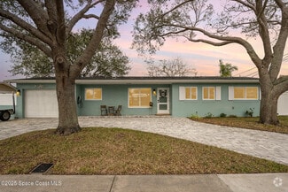 Building Photo - 407 Sandpiper Dr