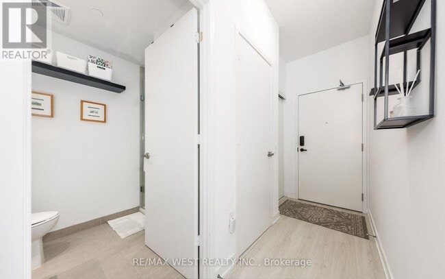 Building Photo - 3883 Quartz Rd