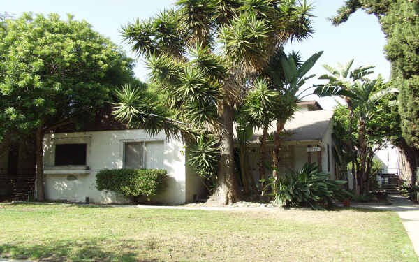 Foto del edificio - 3772-3774 Mentone Ave
