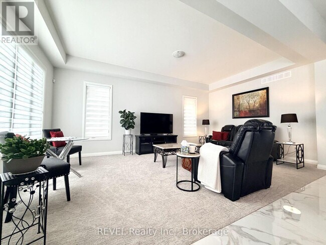 Building Photo - 7356 Majestic Trl