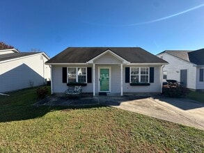 Building Photo - 105 Sycamore Ln