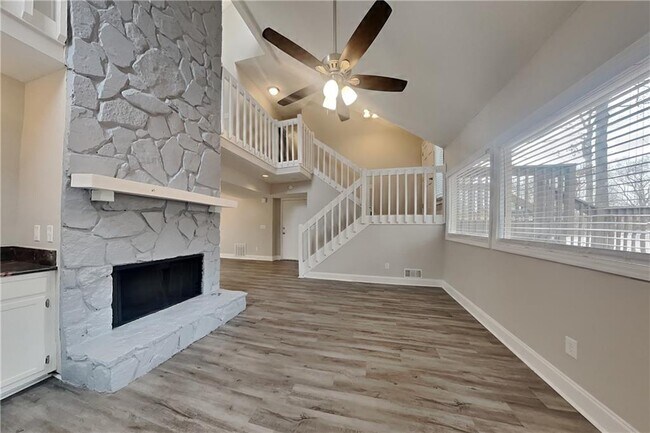 Foto del edificio - 320 Parsons Branch