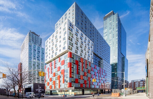 Building Photo - 38 6th Avenue