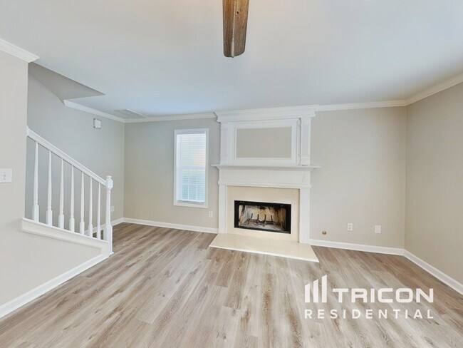 Foto del edificio - 9260 Carnes Estates Dr