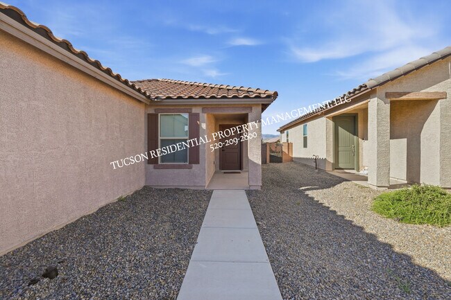 Building Photo - 8839 E Raven Hill Wy