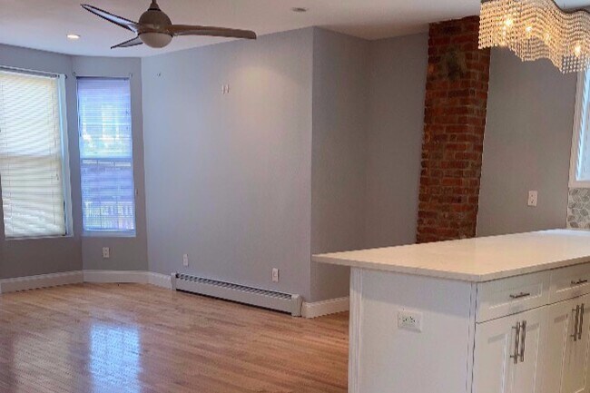 Foto del edificio - 190 Shepherd Ave