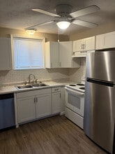 Building Photo - 1516 Avery St