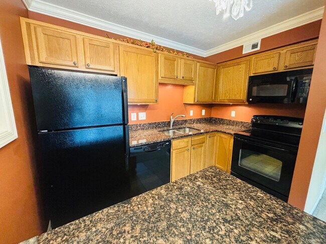 Foto del edificio - 1775 Liberty Ln