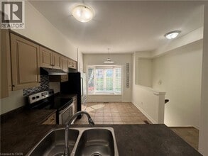 Building Photo - 690 Summers Common