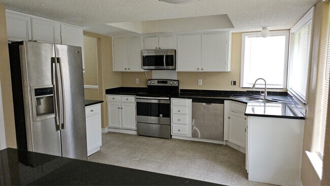 Building Photo - 12807 Villawood Ln