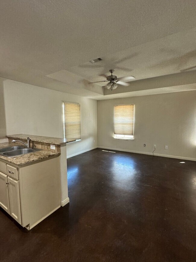 Foto del edificio - Taylors Crossing 2302