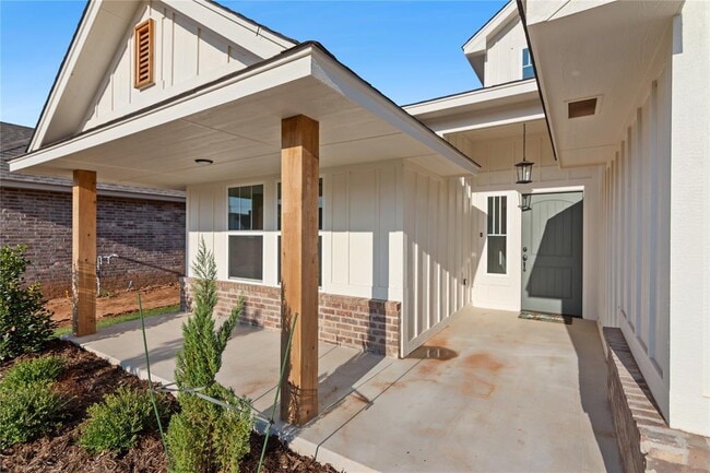 Building Photo - Brand New Home