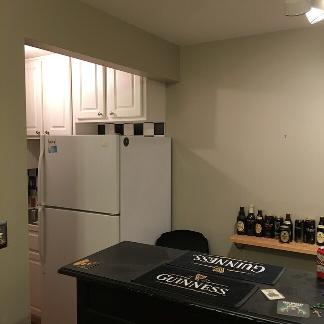 Foto del edificio - 1855 Tall Oaks Dr