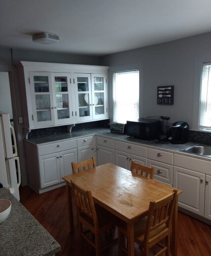 Primary Photo - 1005 Harrison St