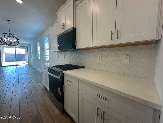 Building Photo - 15849 W Gray Fox Trl