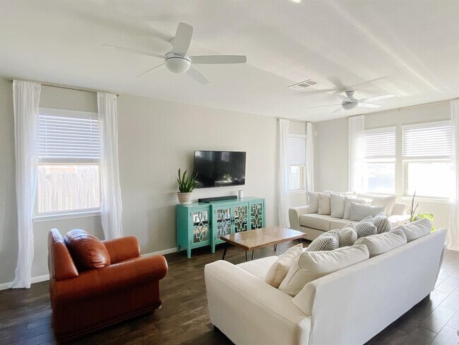 Foto del edificio - 168 Shearwater Ln