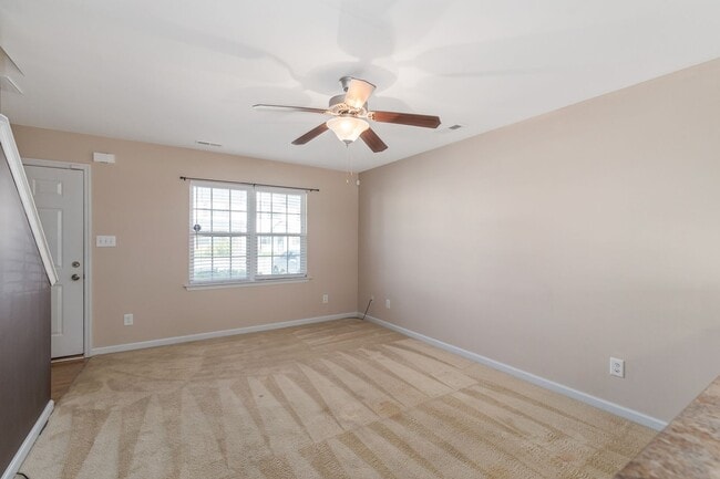 Building Photo - 8011 Banister Loop