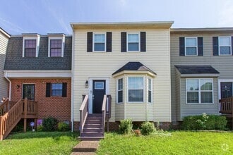 Building Photo - 1604 Skiffes Creek Cir
