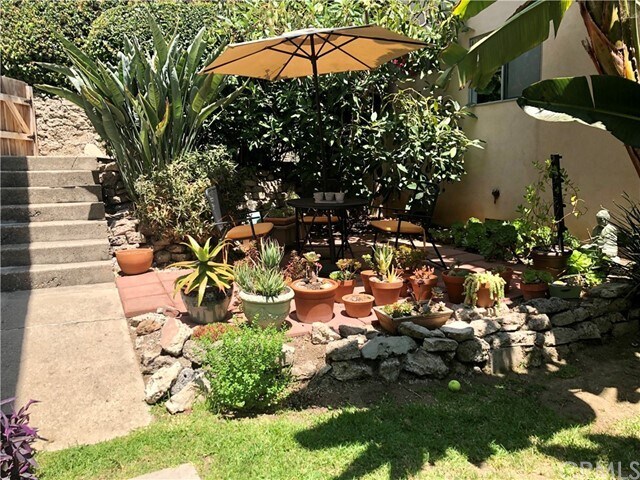 Foto principal - 795 St Ann's Dr