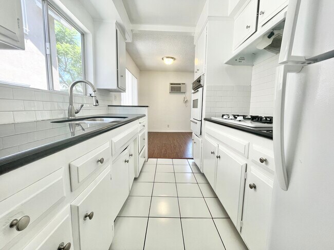 Building Photo - Spaulding Apartments