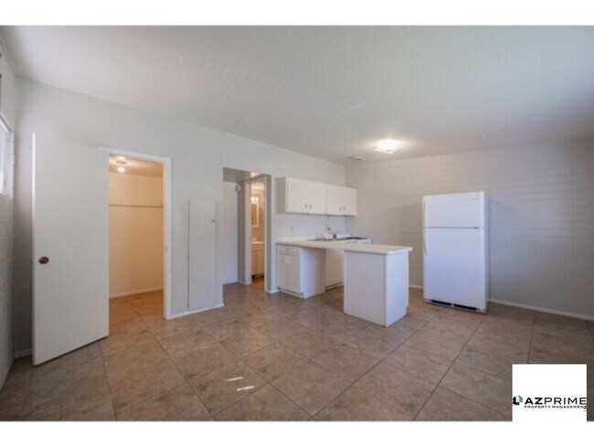 Foto del edificio - Welcome to your Ideal Tempe Studio Unit wi...