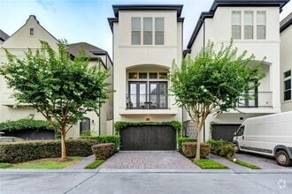 Building Photo - 1649 Upland Lakes