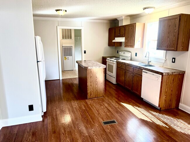 Foto del edificio - 2024 Rocky Creek Ln