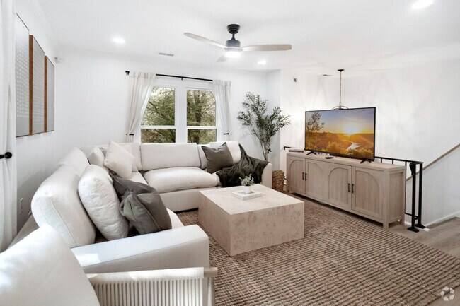 Six Forks North Apartments for Rent with a Swimming Pool - Raleigh, NC ...