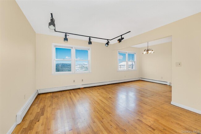 Foto del edificio - 26 Fairview Ave