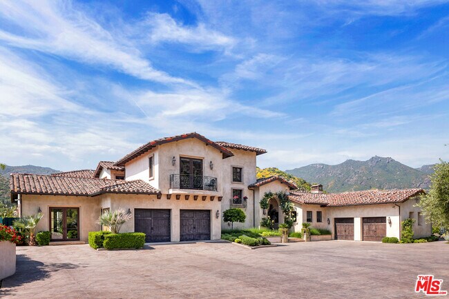Building Photo - 31823 Lobo Canyon Rd