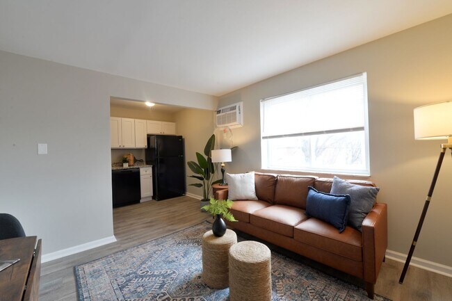 Building Photo - Newly Renovated All Electric 1 Bedroom in ...