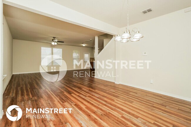 Foto del edificio - 11910 Fieldcrest Run