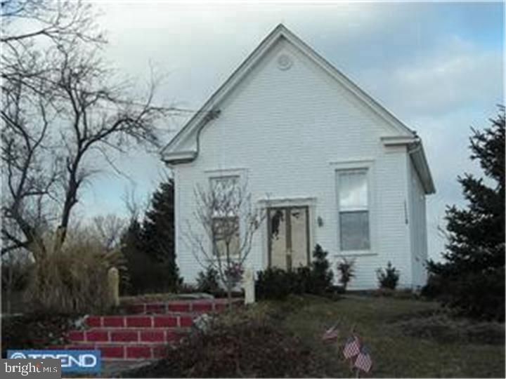 Primary Photo - 605 Monroeville Rd