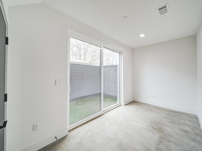 Foto del edificio - 2916 Hawthorne Ave