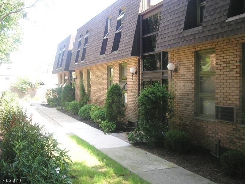 295 Claremont Ave Unit 6, Montclair, NJ 07042 Apartment for Rent in Montclair, NJ