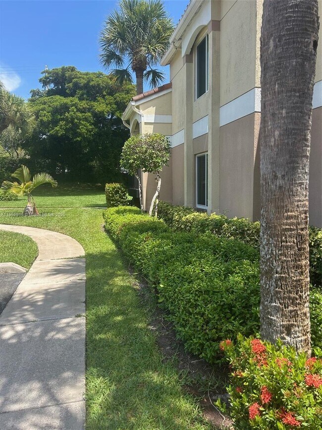 Foto del edificio - 815 Boynton Beach Blvd