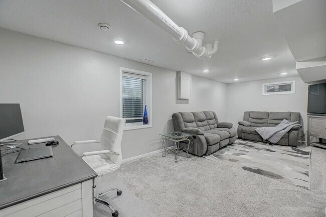 Foto del edificio - 1213 10th St