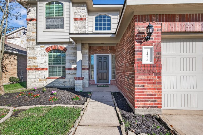 Building Photo - 14722 Palladio Dr