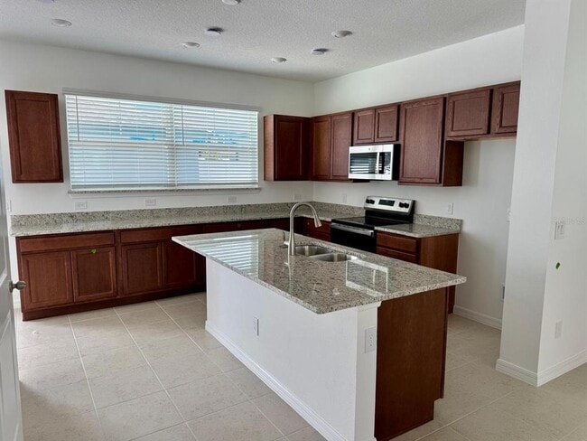 Building Photo - 17705 Japonica Bloom Dr