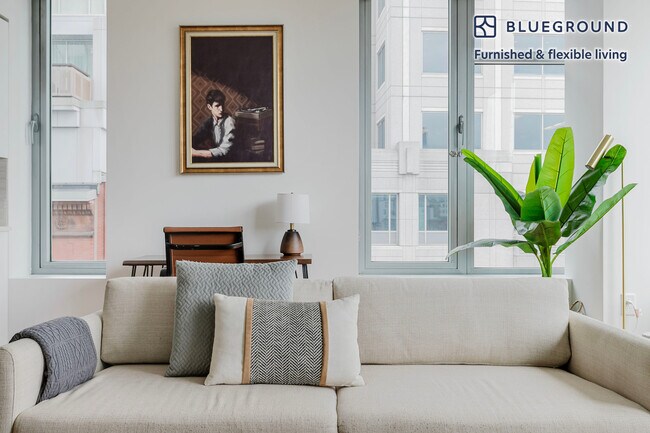 Foto del edificio - 120 Kingston St