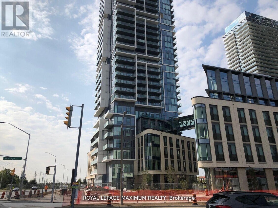 Photo principale - 7890-7890 Jane St