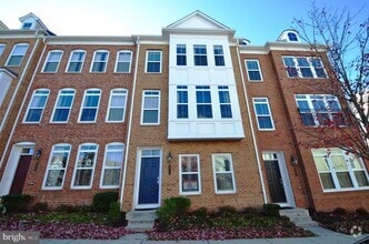 Building Photo - 3053 Waterloo Ln