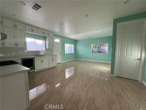 Building Photo - 714 S 8th St